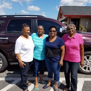 Meet your Posher, Carrie